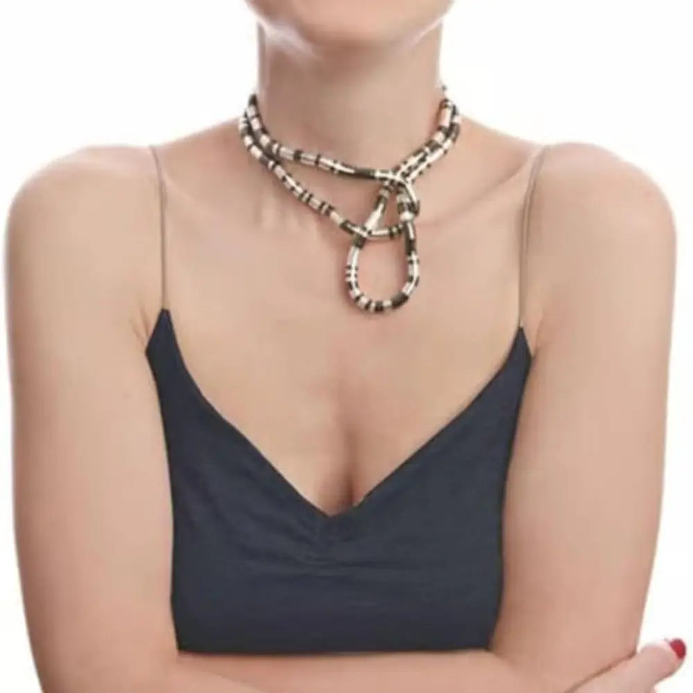 O Colar Transformador: Seu Estilo, Seu Jeito