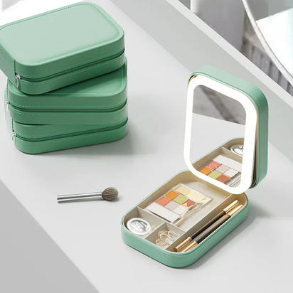 Elegant LED Makeup Storage Case™